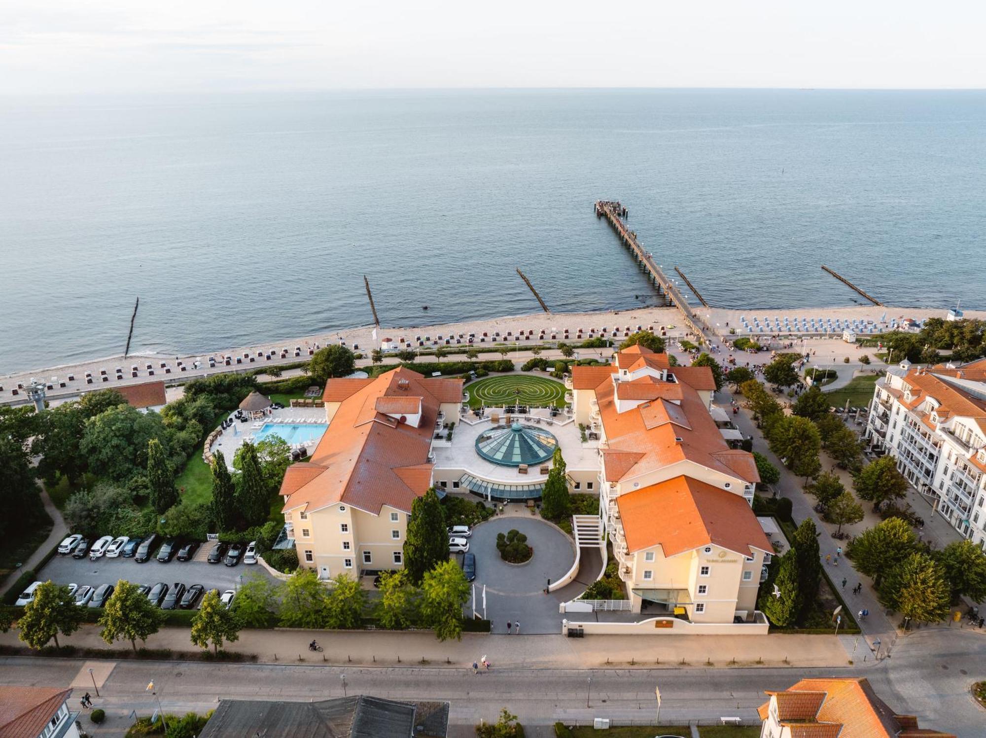 A-Rosa Ostseehotel Kuehlungsborn Ngoại thất bức ảnh